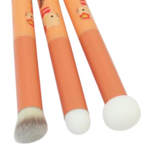 sanrio-hello-kitty-tan-concealer-brush-set