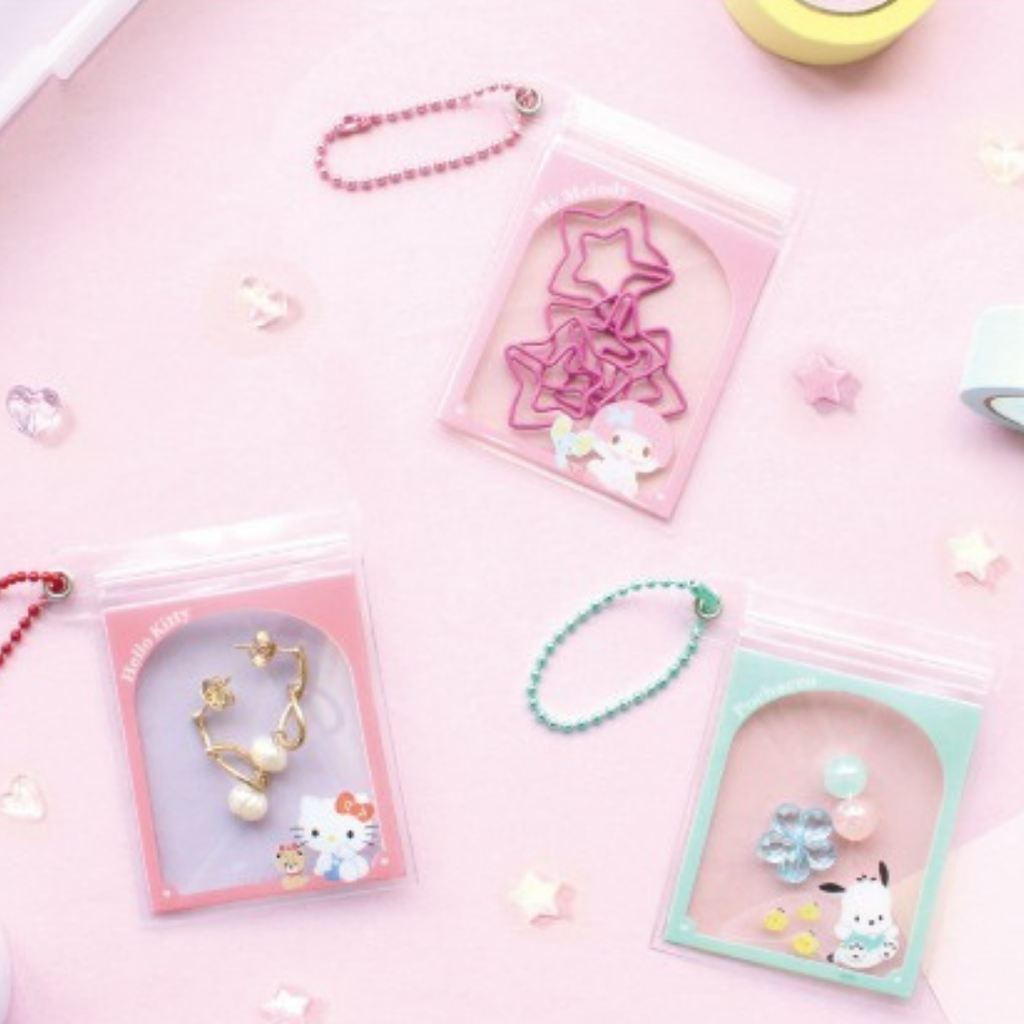 Sanrio_Characters_Mystery_Mini_Zipper_Pouch_Keychain_2