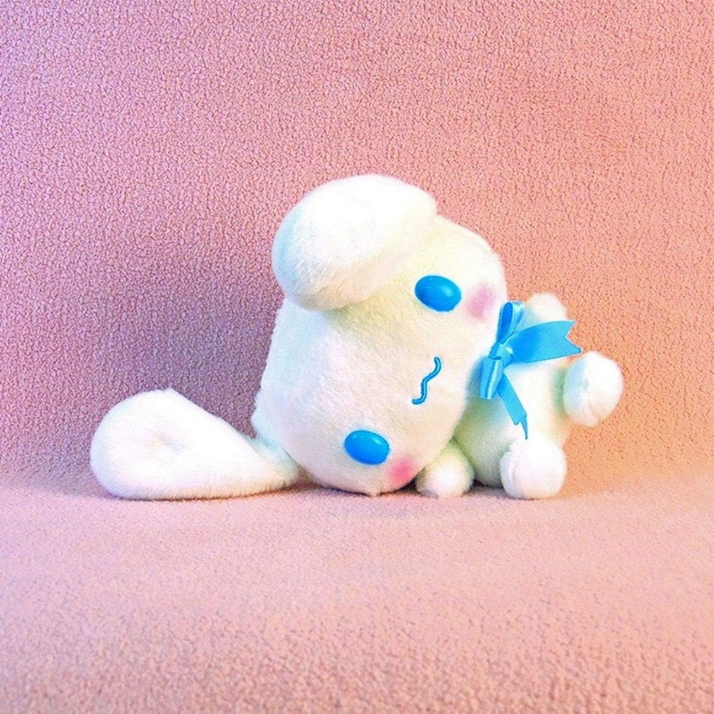 Sanrio_Cinnamoroll_Fuwakuta_Plush_Toy_2