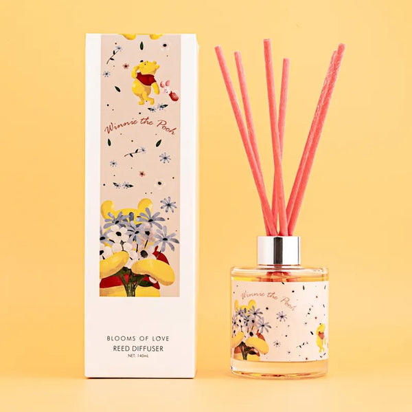 Disney Winnie the Pooh Blooms of Love Reed Diffuser