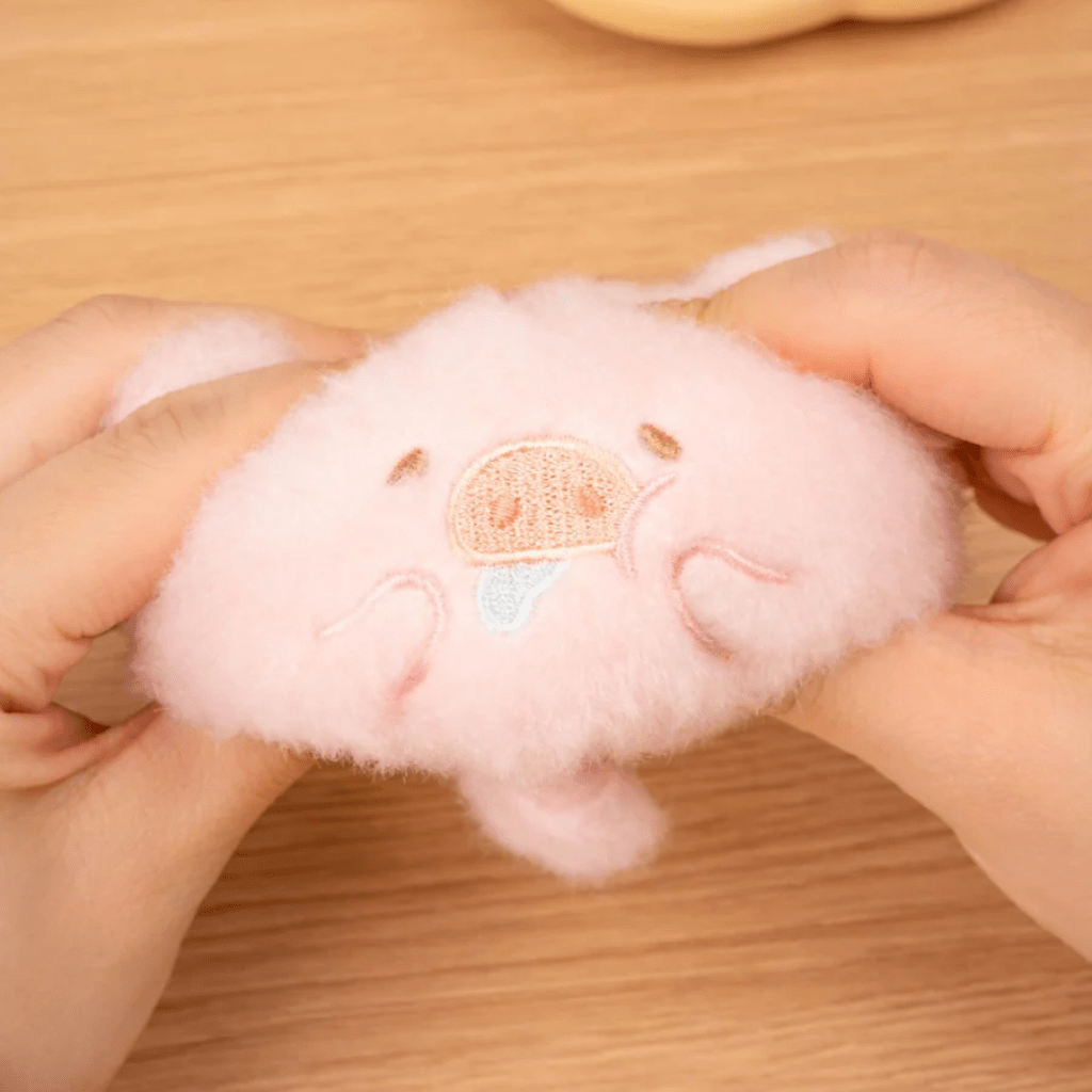 LuLu the Piggy Drooling Squishy Plush Keychain - Twinkle Glory