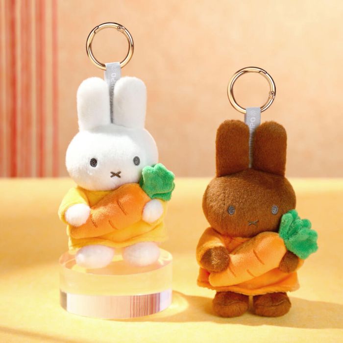 Miffy Melanie with Carrot Keychain - Twinkle Glory