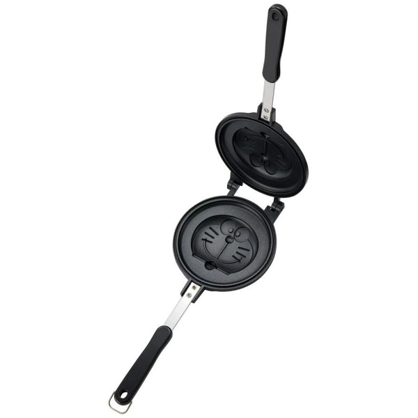 Skater Doraemon Aluminium Hot Sandwich Toaster Maker Frying Pan