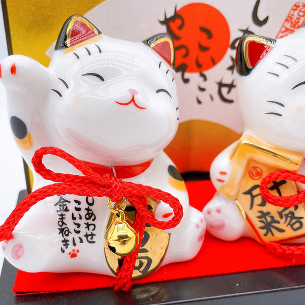 Yakushigama Japanese Lucky Cat Pair Set | 7233