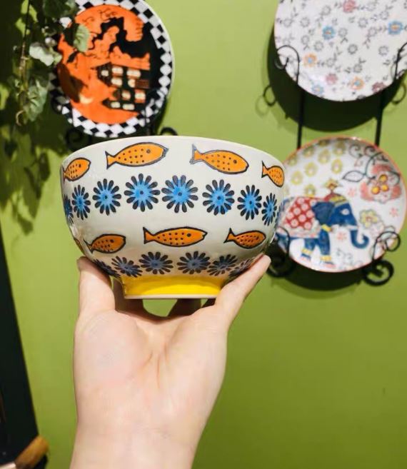 Hand painted fish design ceramic bowl (12cm)