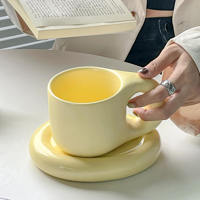 Colourful & Abstract Yellow Ceramic Mug Set With Fat Handle